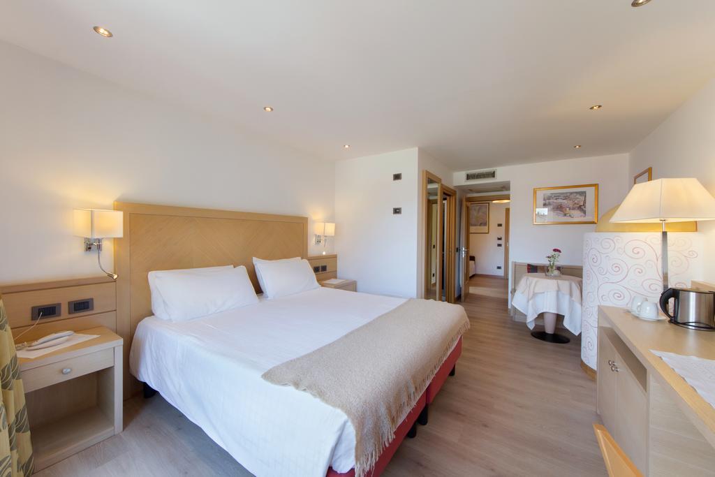 Piz Galin Grand Hotel Family & Wellness Andalo Room photo